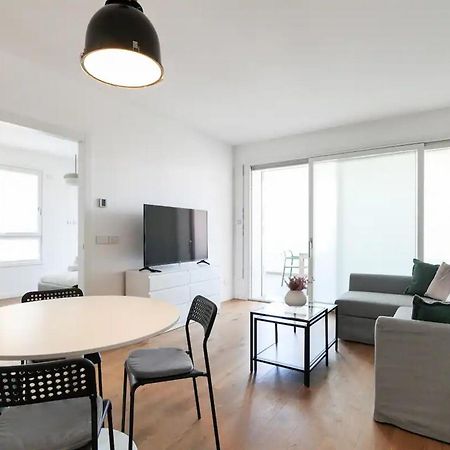 Lovely Terrace Apartment - Porta Romana District Milan Bagian luar foto
